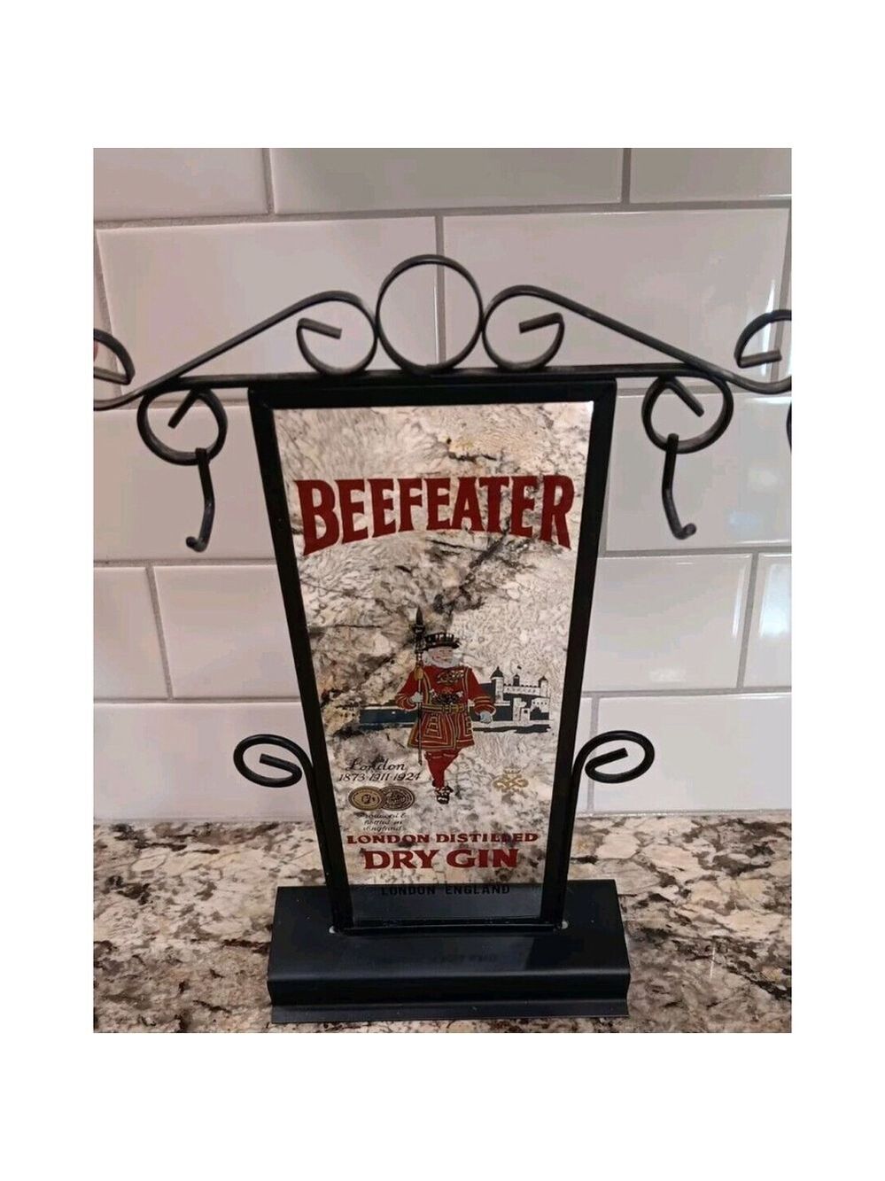 Rare Vintage BEEFEATER LONDON KEY RACK Or Jewlery Stand mirror made in Japan